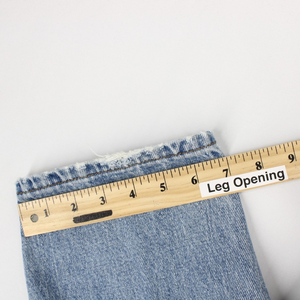 Vintage Levis 560 Jeans Mens 31x30 Blue Loose Fit Tapered Leg Light Wash USA 90s - Picture 10 of 13